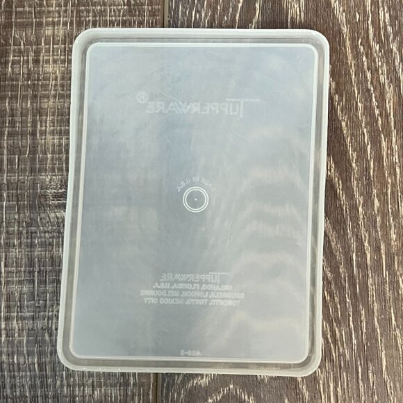 Vintage Tupperware Ice Cream Storage Container - Picture 10 of 10